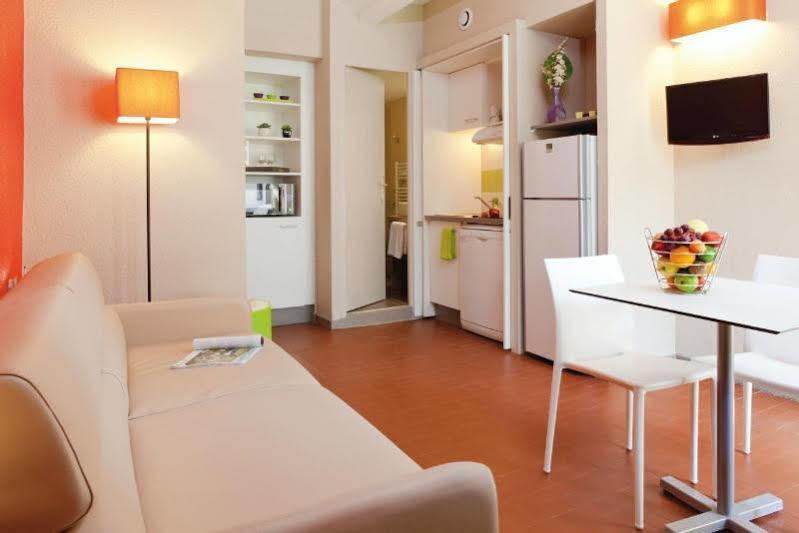 Belambra Clubs La Colle-Sur-Loup - Les Terrasses De Saint-Paul De Vence Otel Dış mekan fotoğraf